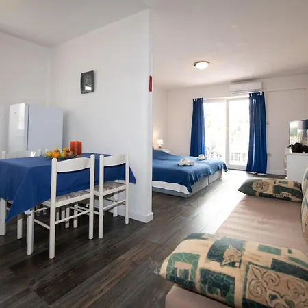 Blue Apartment Ika