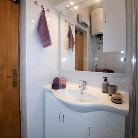 Blue Apartman Ika