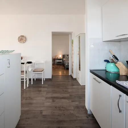 Apartment Blue Ika